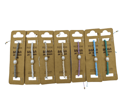 B-936 - Lot de 35 Bracelets colorés avec perle nacrée